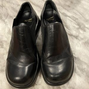 Size 40 Dansko Mule shoe
